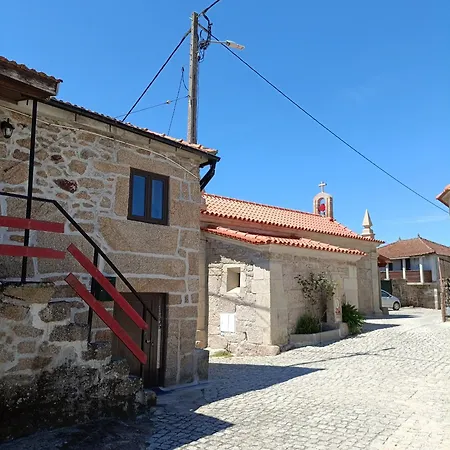 Casa Aninhas Holiday home *
