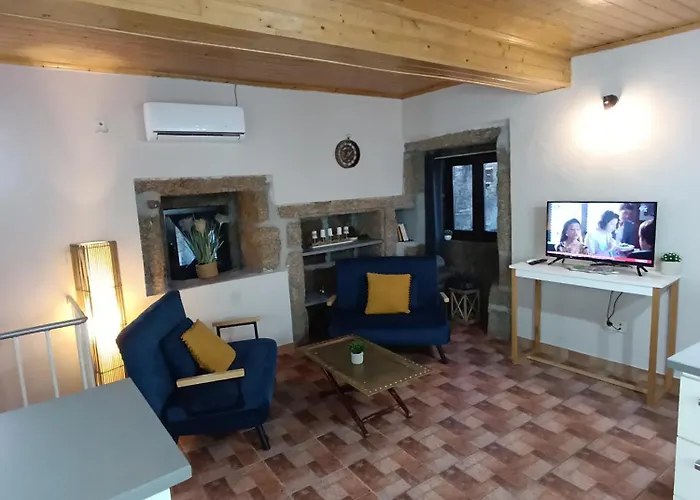 Casa Aninhas 사브로사